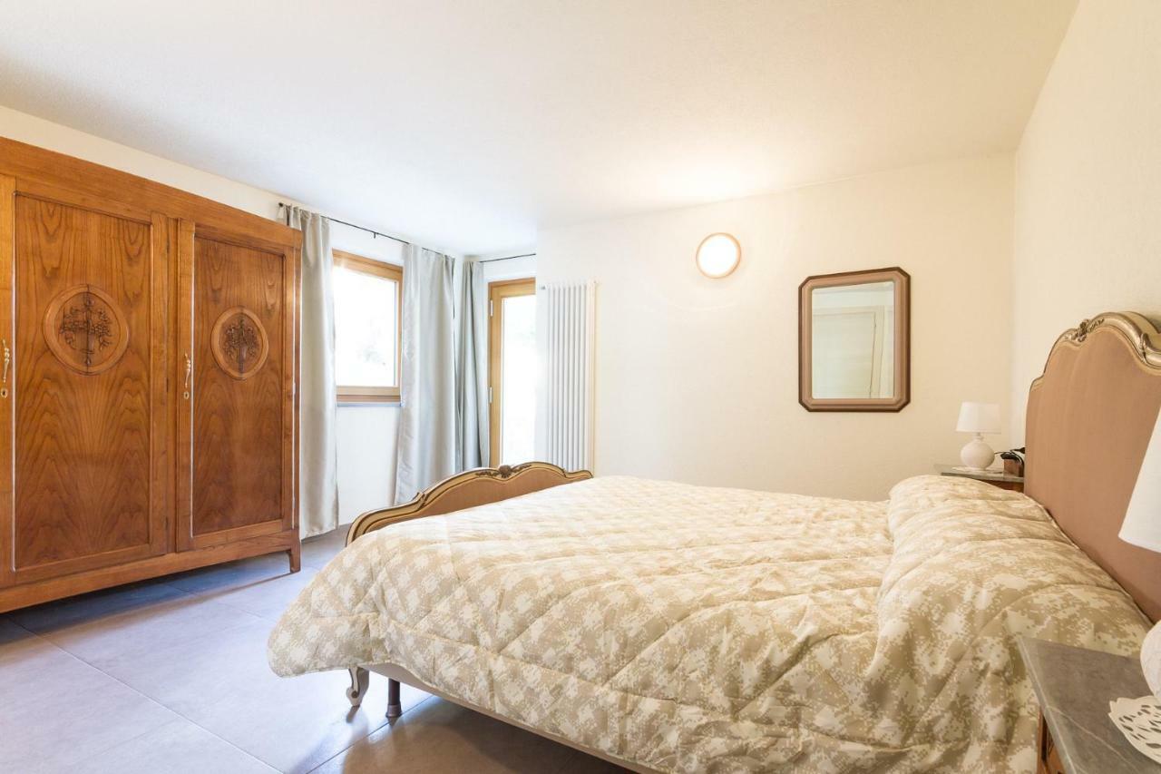 La Casa Di Alfredo E Virginia Leilighet Aosta Eksteriør bilde