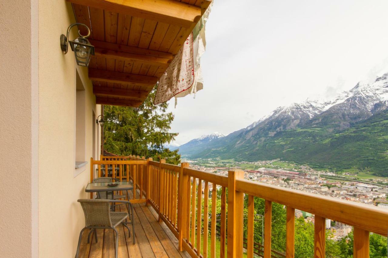 La Casa Di Alfredo E Virginia Leilighet Aosta Eksteriør bilde